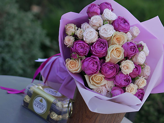 How much time should I order flowers for delivery in Kyiv?