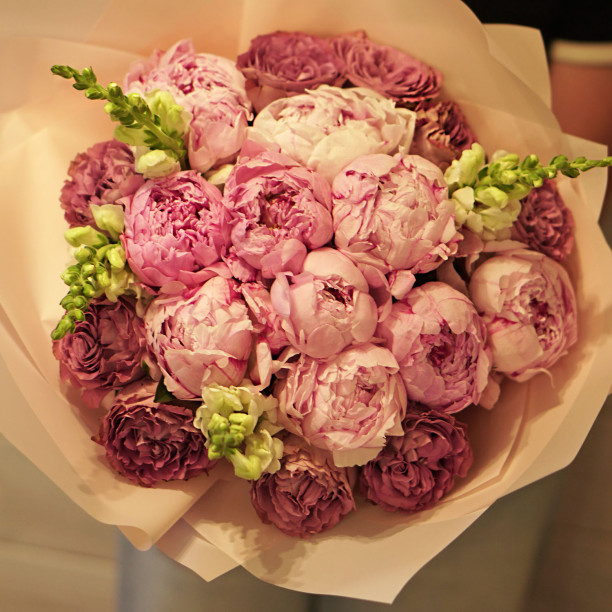 Bouquet with peonies and roses Caprice buy with delivery