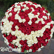 301 rose in a hatbox buy with delivery