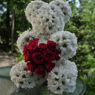 Bear made of flowers from the heart