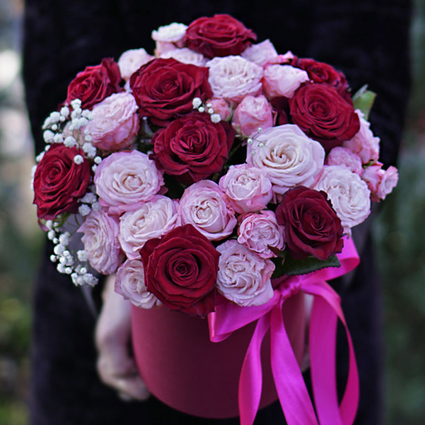 Box with peony roses Madam buy with delivery
