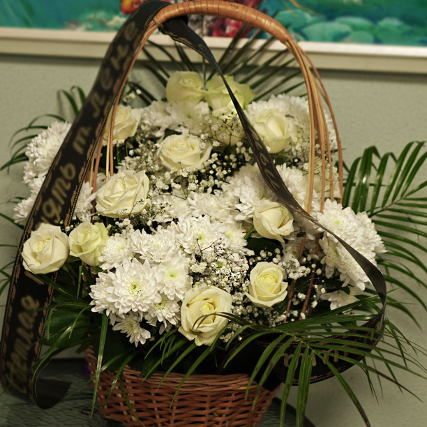 Funeral basket No. 6 buy with delivery