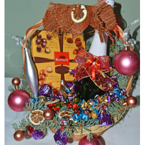 Christmas gift basket No. 8
