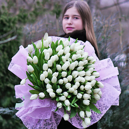 Букеты на 8 марта – полезные советы от флористов для всех